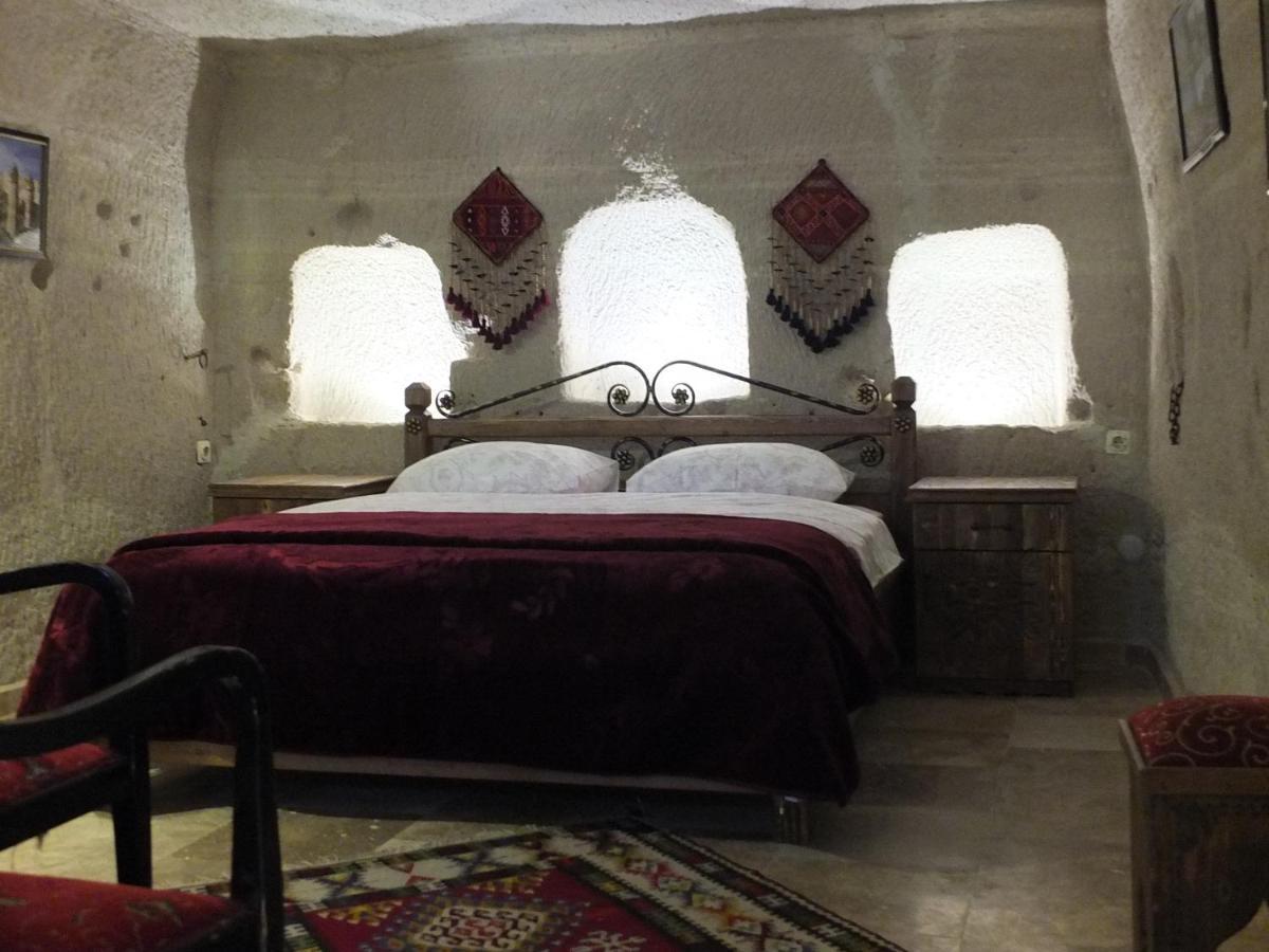 Anatolia cave hotel Pension Göreme Esterno foto