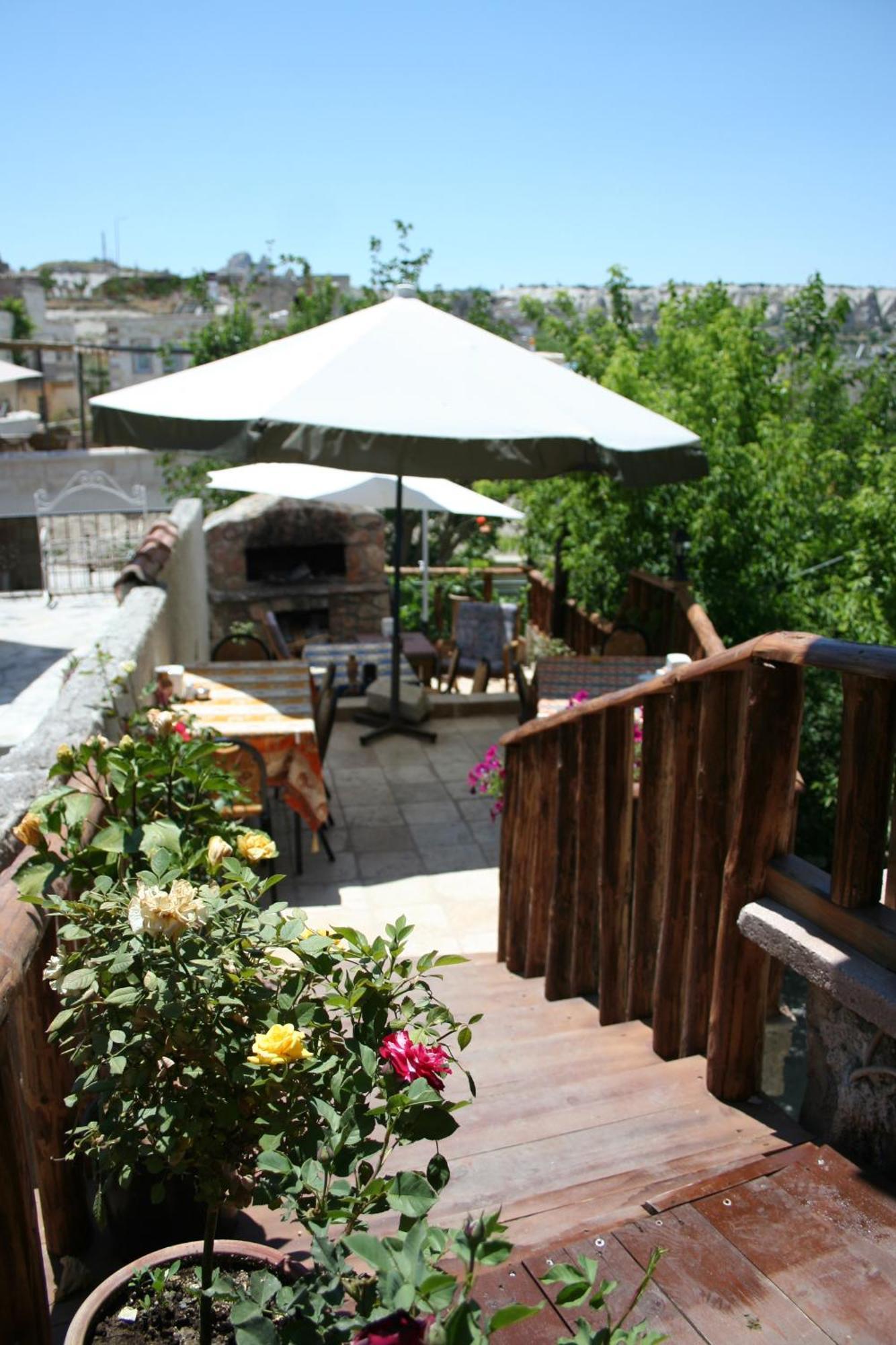 Anatolia cave hotel Pension Göreme Esterno foto