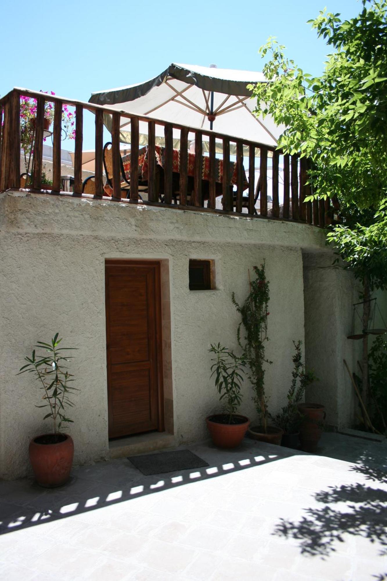 Anatolia cave hotel Pension Göreme Esterno foto