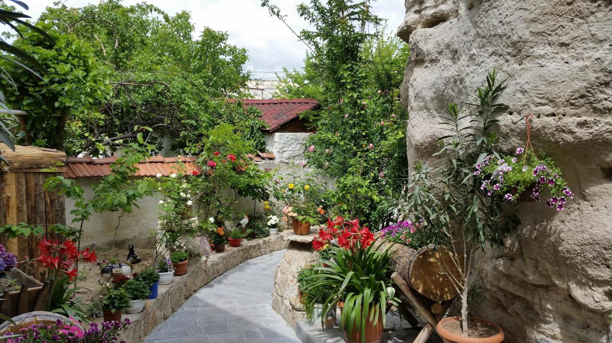 Anatolia cave hotel Pension Göreme Esterno foto