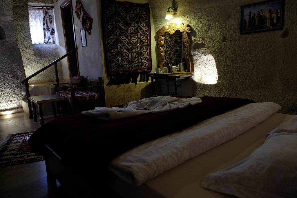 Anatolia cave hotel Pension Göreme Esterno foto