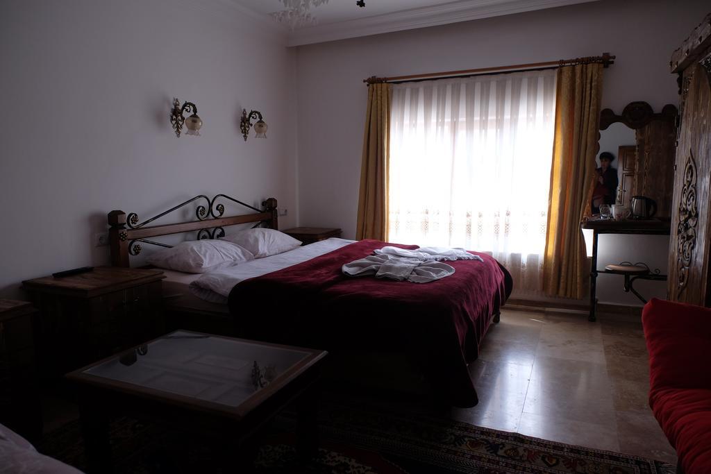 Anatolia cave hotel Pension Göreme Esterno foto